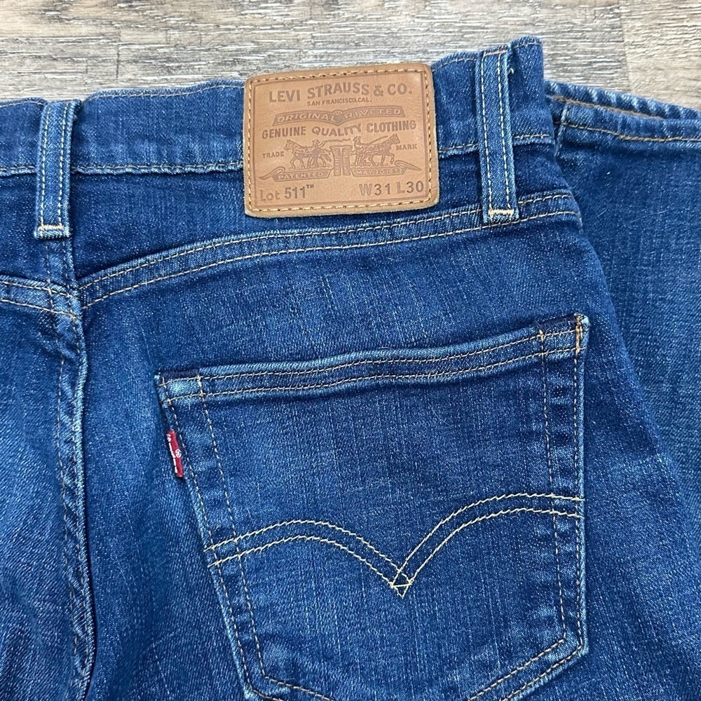 Levi’s Blue Jeans - Picture 3 of 4